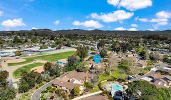 6050 Henderson Dr 16, La Mesa, CA 91942