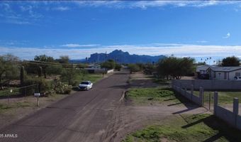 1975 W SMOKETREE St, Apache Junction, AZ 85120