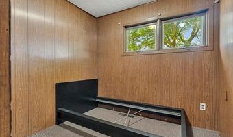 7300 Allen Rd, Allen Park, MI 48101