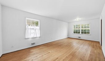 6570 Wright Rd, Atlanta, GA 30328