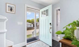 53 White Ave, East Providence, RI 02915