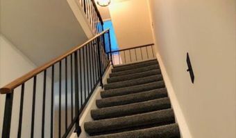 1943 Ozark Pkwy 1943, Algonquin, IL 60102