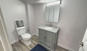 10 Enterprise St, Adams, MA 01220