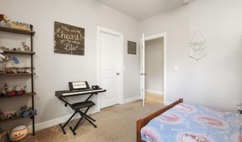 3860 Blue Moon Ln, Beaufort, SC 29907