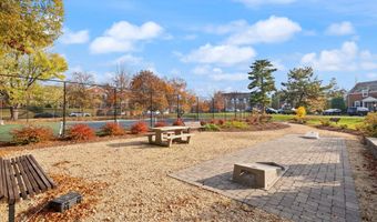 3080 S ABINGDON St A1, Arlington, VA 22206