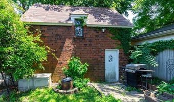 8911 Manor Ave, Allen Park, MI 48101