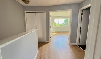 151 Shelter Rock Rd 17, Danbury, CT 06810