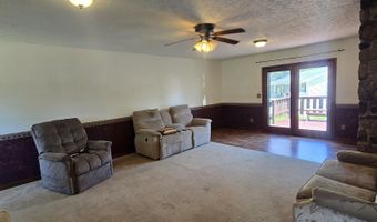 340 E Spring St, Bloomfield, IN 47424