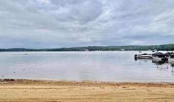 3 5Th St, Belmont, NH 03220