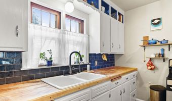 2210 E Johnson St, Madison, WI 53704