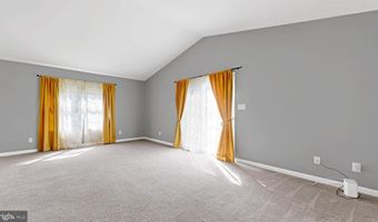 63 N PLANTERS Ln, Dover, DE 19901