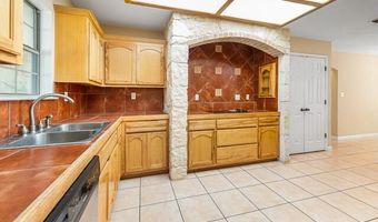 269 Wood Vly, Adkins, TX 78101