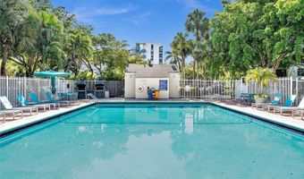 20401 NE 30th Ave 310-8, Aventura, FL 33180