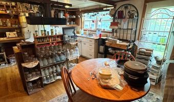 2062 Jake Fork Rd, Arnoldsburg, WV 25234