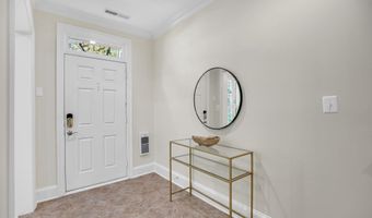 1818 POTOMAC GREENS Dr, Alexandria, VA 22314