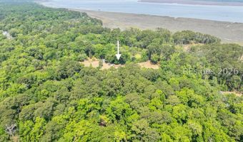 18 Quiet Cove Way, Beaufort, SC 29907