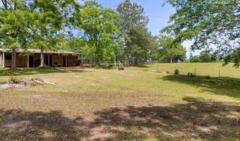 311 Lakeside Dr, Carriere, MS 39426