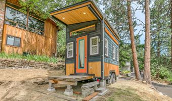 220 Nutley St, Ashland, OR 97520