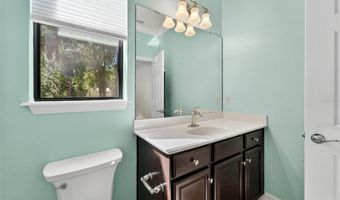 420 CEDAR FALLS Dr, Apollo Beach, FL 33572