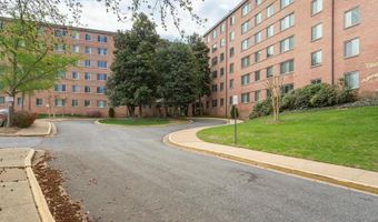 3000 SPOUT RUN Pkwy B604, Arlington, VA 22201