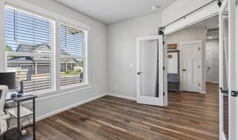 2988 NE Clearwater Dr, Albany, OR 97321