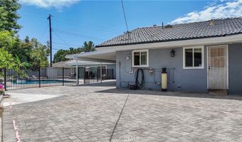 2550 W Rowland Ave, Anaheim, CA 92804