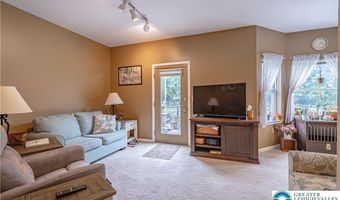 1276 Old Gate Rd, Allen, PA 18067