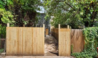 1614 BARCLAY St, Baltimore, MD 21202