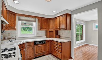 5849 Wilson Dr, Bethel Park, PA 15102