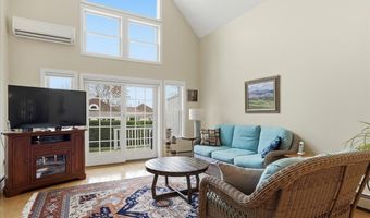 99 Dockside Ln, Belfast, ME 04915