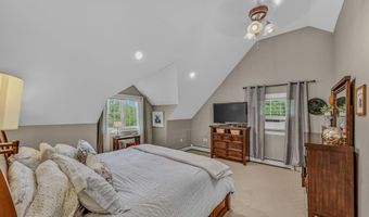 48 Meadow Ln, Campton, NH 03223