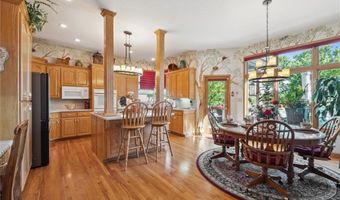 15471 Cedar Ln, Basehor, KS 66007