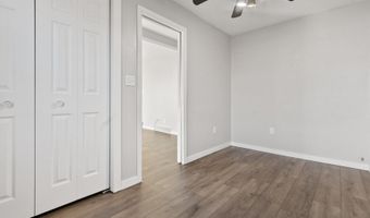 215 N 1st St, Aberdeen, SD 57401