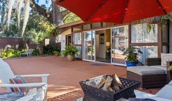 128 Lee St, Biloxi, MS 39530