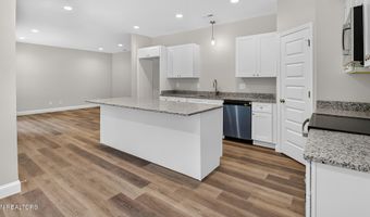 1407 Mountain View Rd, Benton, TN 37307