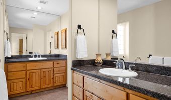 38892 N School House Rd, Cave Creek, AZ 85331