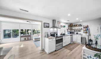 17 Dennis Crk, South Dennis, NJ 08210