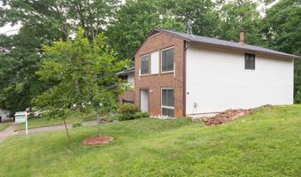 7814 WENDY RIDGE Ln, Annandale, VA 22003