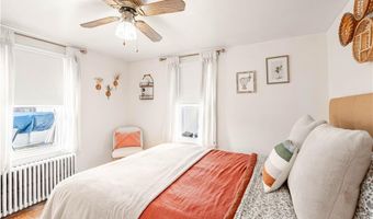 38 Bridgton Rd, Cranston, RI 02910