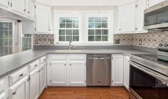 20752 LAPLUME, Ashburn, VA 20147