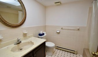 12 Goodale Rd, Andover, NJ 07860