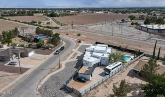 10464 Zach Rd, Socorro, TX 79927