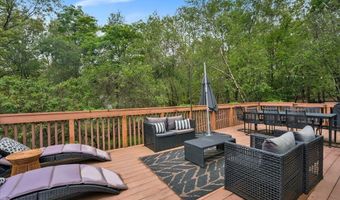167 Valley View Dr, Albrightsville, PA 18210