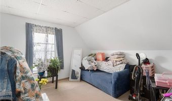 64 Chestnut Ave, Cranston, RI 02920
