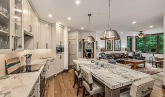 15 Highlands Ln R308, Beaver Creek, CO 81620