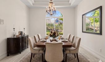 2475 Canyon Creek Rd, Escondido, CA 92025