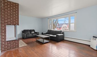 50 Loring Ave, Auburn, ME 04210