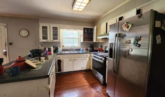 2307 BARNSDALE Way, Albany, GA 31707
