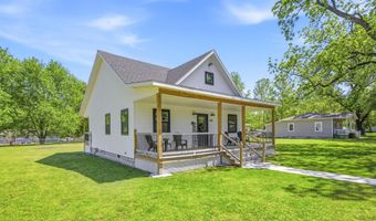 509 Orchard St, Alba, MO 64830