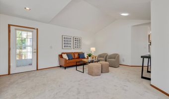 12997 SE LA CRESTA Dr, Milwaukie, OR 97222